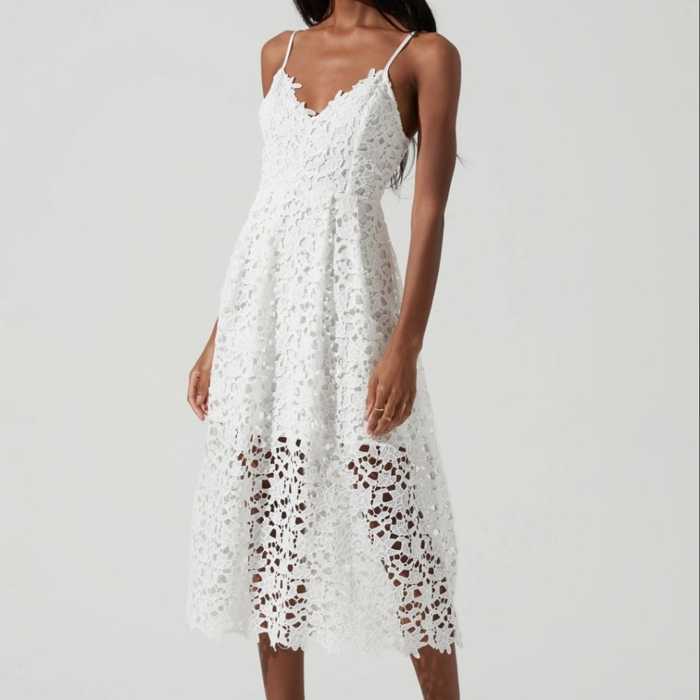 ASTR the label lace A line midi dress size XS